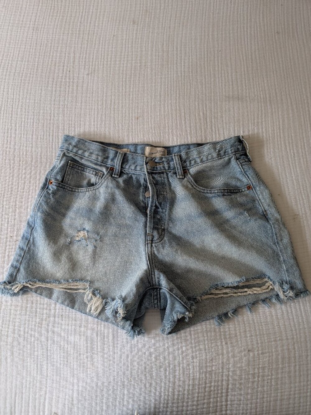 Universal Thread, 90s baggy jean shorts